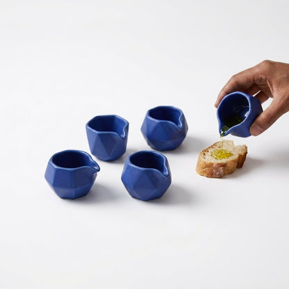 TahdbNa™ 5-Piece Ceramic Oil Pouring Cups - Matte Black Geometric Dosing Scoops for Olive Oil, Soy Sauce, Vinegar & Salad Dressings | Drip-Free Mini Sauce Boats & Dipping Bowls for Kitchen & Dining
